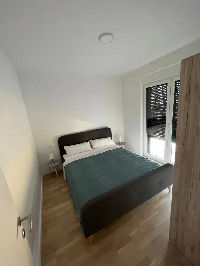 Residence Doli Vrsi 0*,  Chorwacja